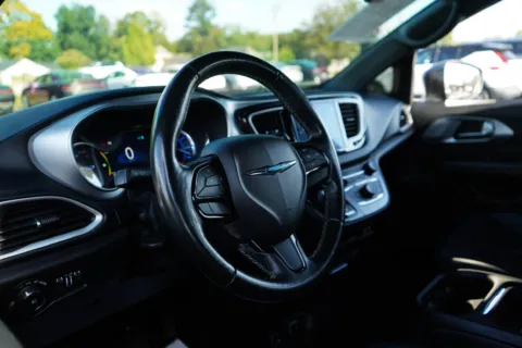 More photos of 2020 Chrysler Pacifica Hybrid Touring L at TLC Motors, SC