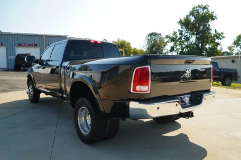 More photos of 2017 Ram 3500 Laramie at TLC Motors, SC