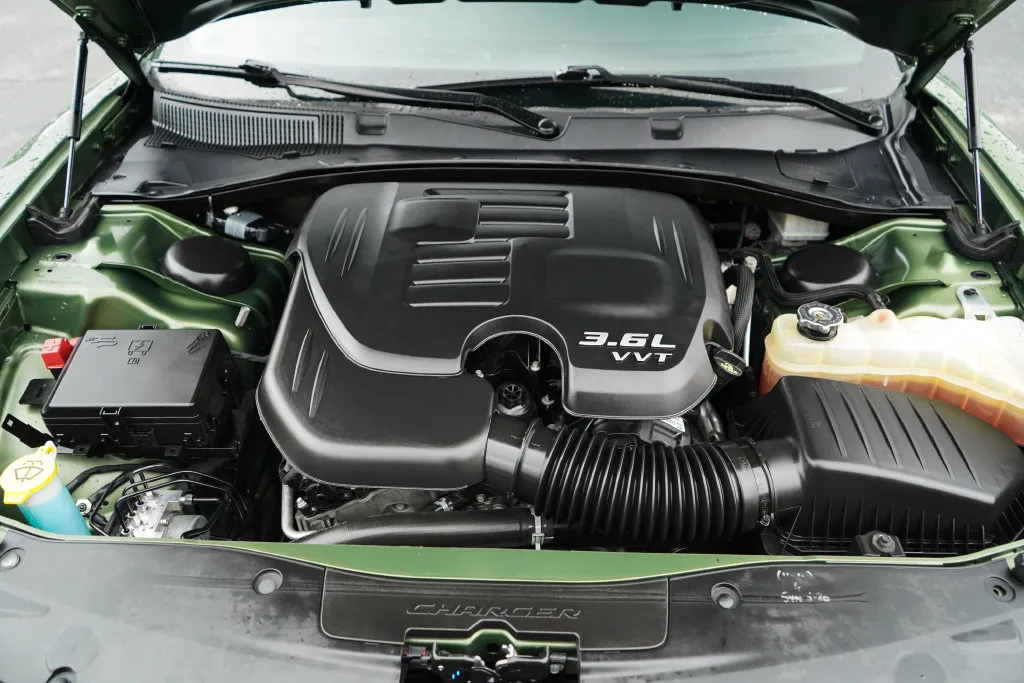 Dodge Charger photo 14
