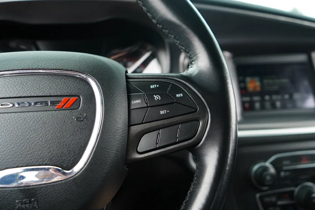 Dodge Charger photo 32