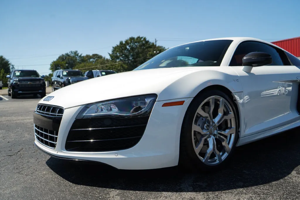 Audi R8 photo 18