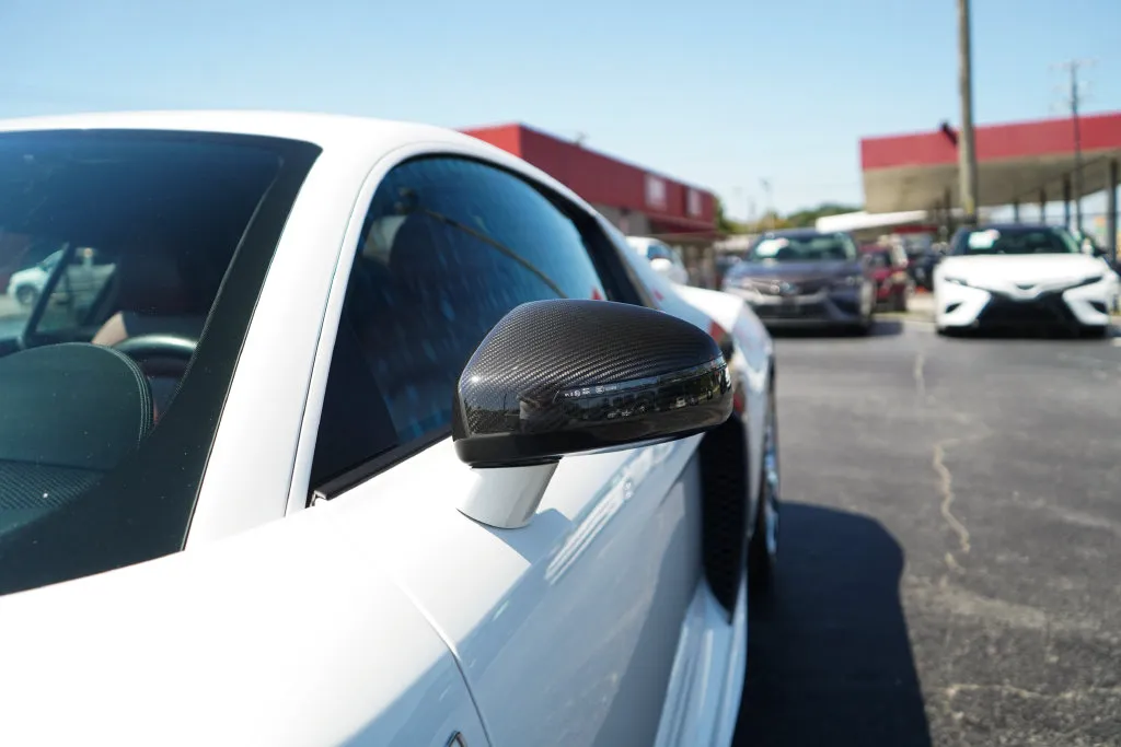 Audi R8 photo 26
