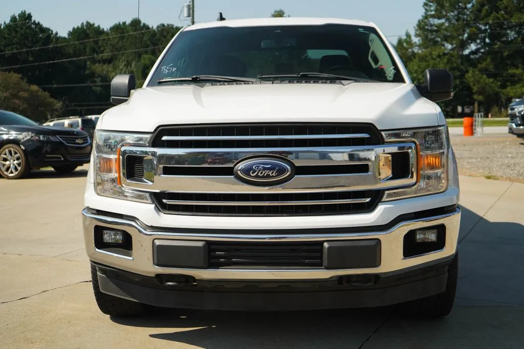 Ford F-150 photo 17