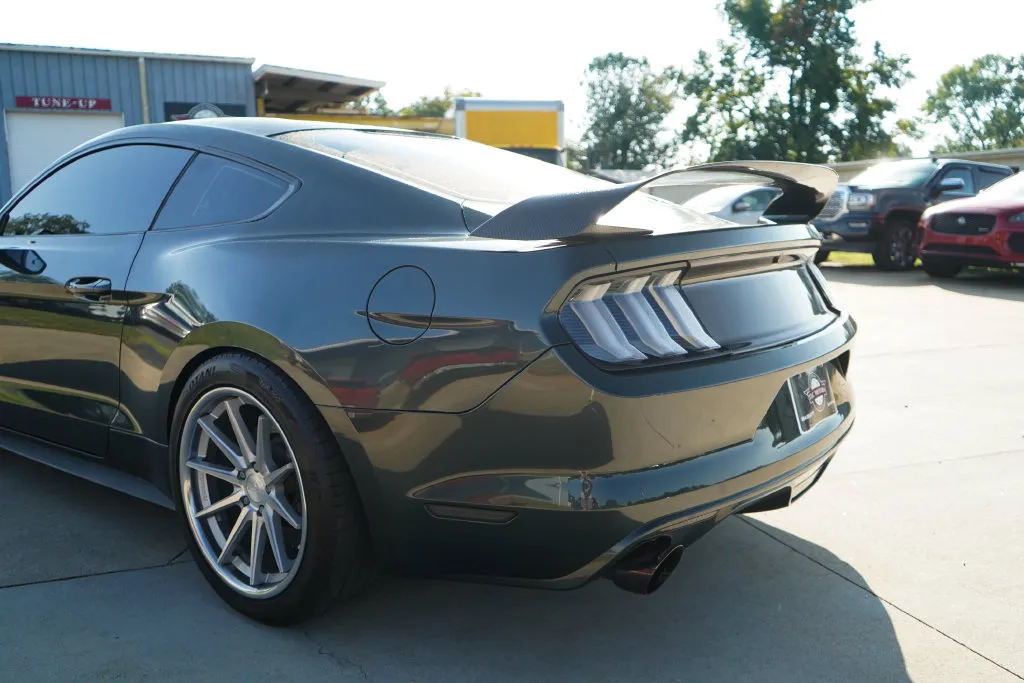Ford Mustang photo 21