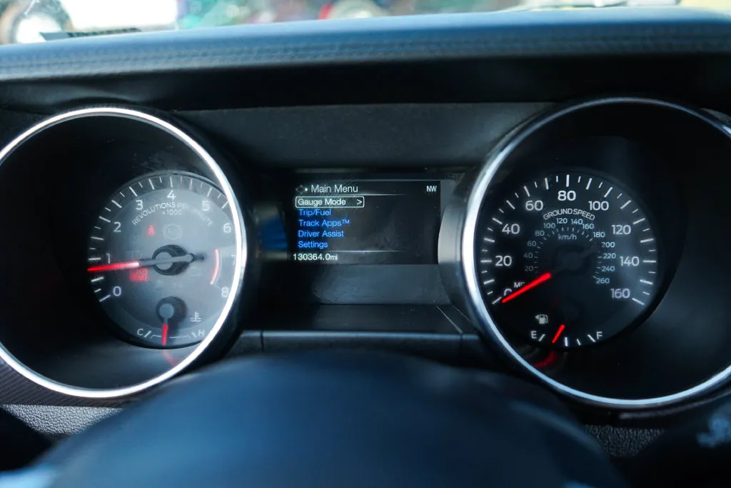 Ford Mustang photo 26