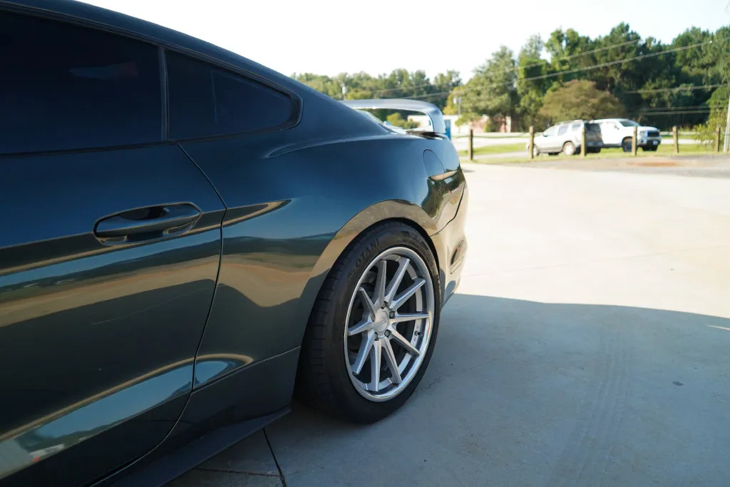 Ford Mustang photo 22