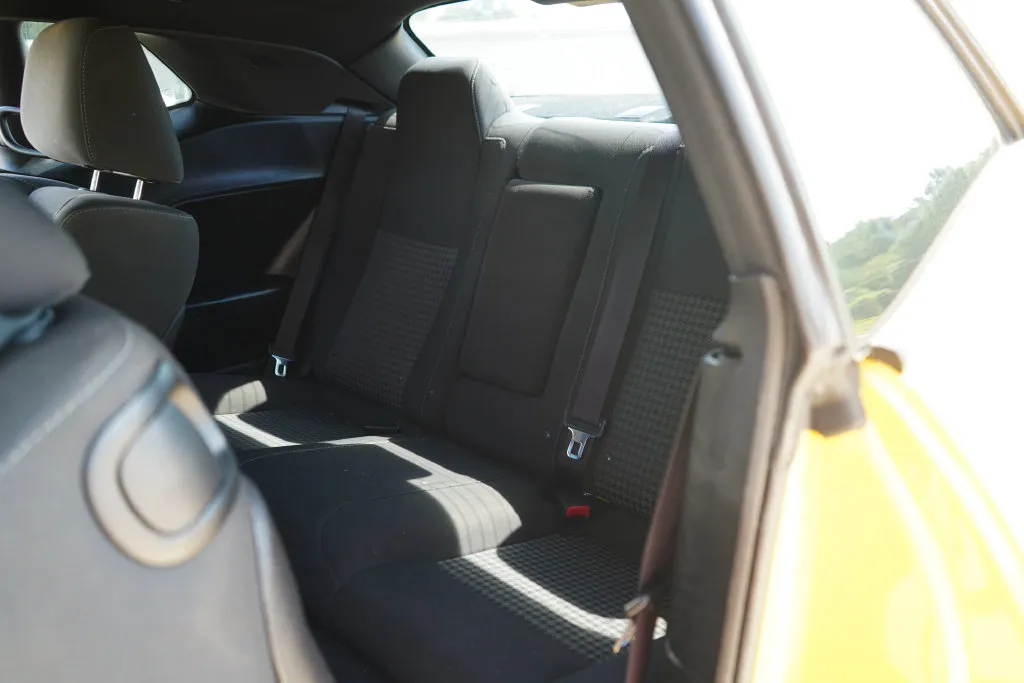 Dodge Challenger photo 9