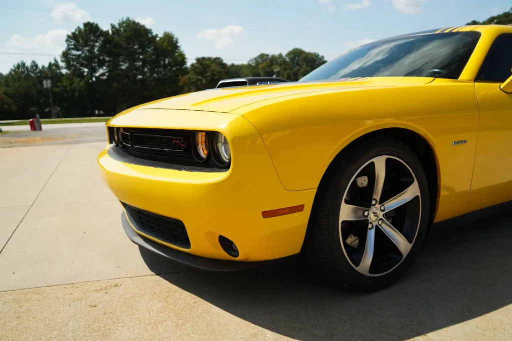 Dodge Challenger photo 17