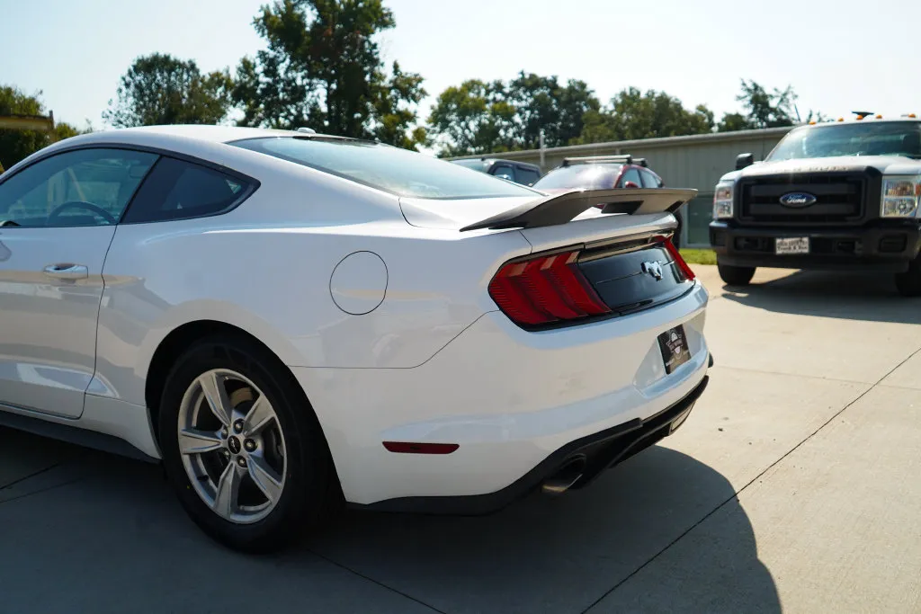 Ford Mustang photo 21