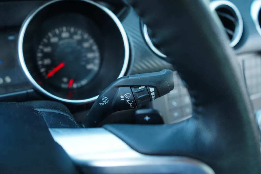 Ford Mustang photo 33