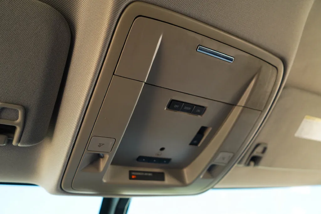 Chevrolet Silverado photo 12