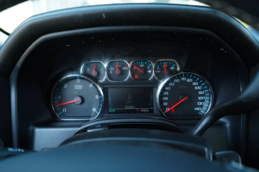 Chevrolet Silverado photo 25