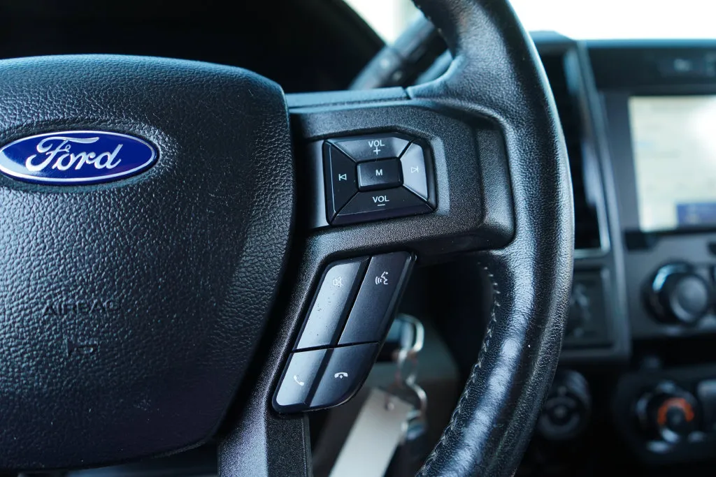Ford F-150 photo 30