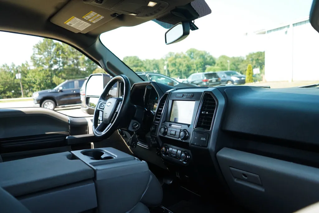 Ford F-150 photo 14