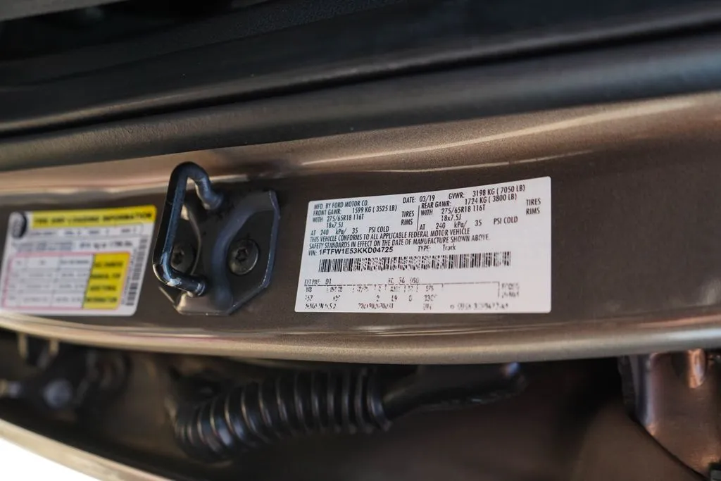 Ford F-150 photo 39