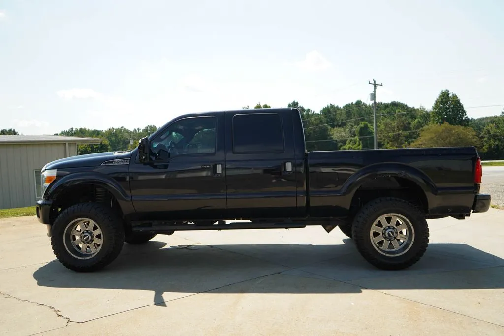 Ford F-250SD photo 25