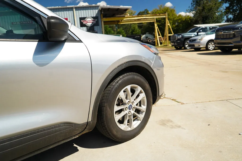 Ford Escape photo 18