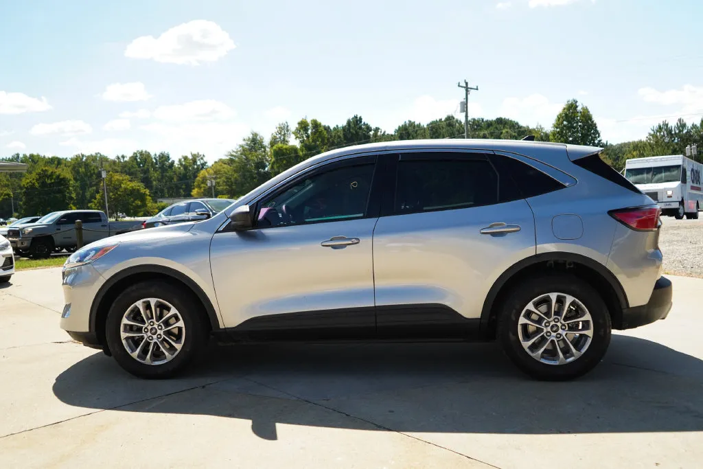 Ford Escape photo 23