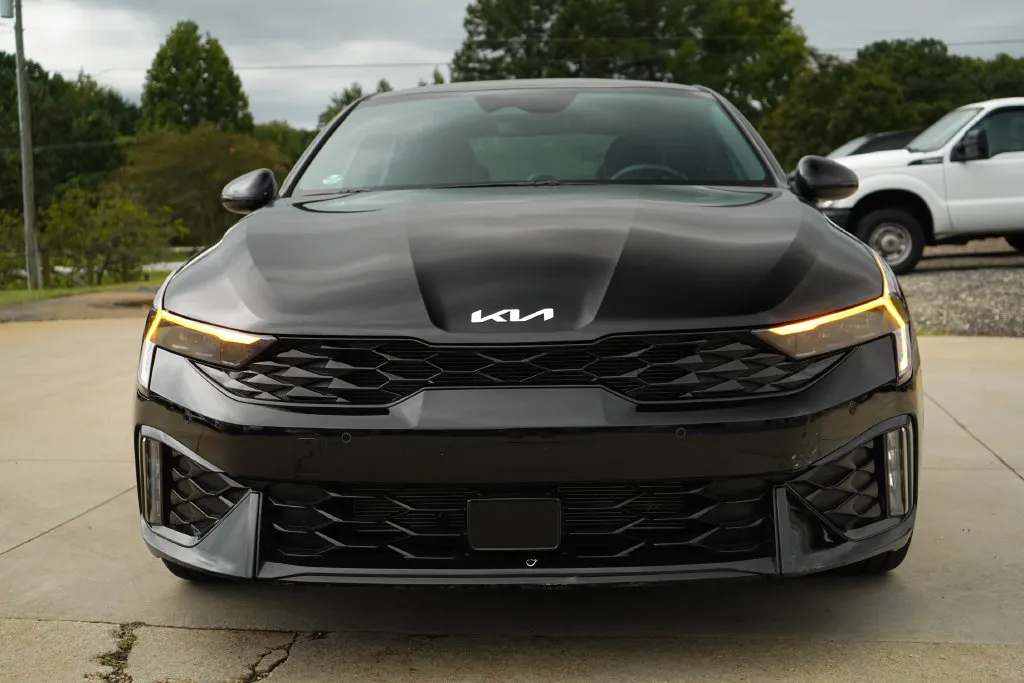 Kia K5 photo 16