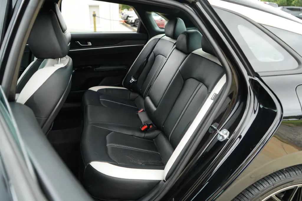 Kia K5 photo 9