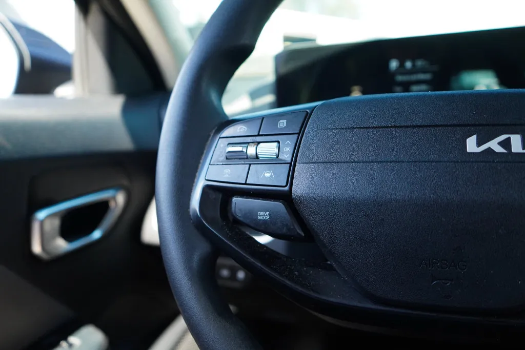 Kia K4 photo 32