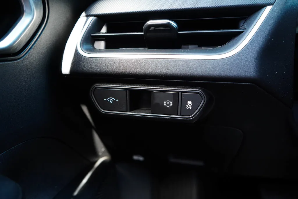 Kia K4 photo 31