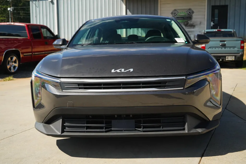 Kia K4 photo 16