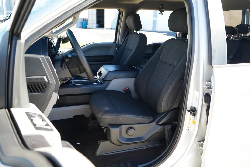 Ford F-150 photo 7