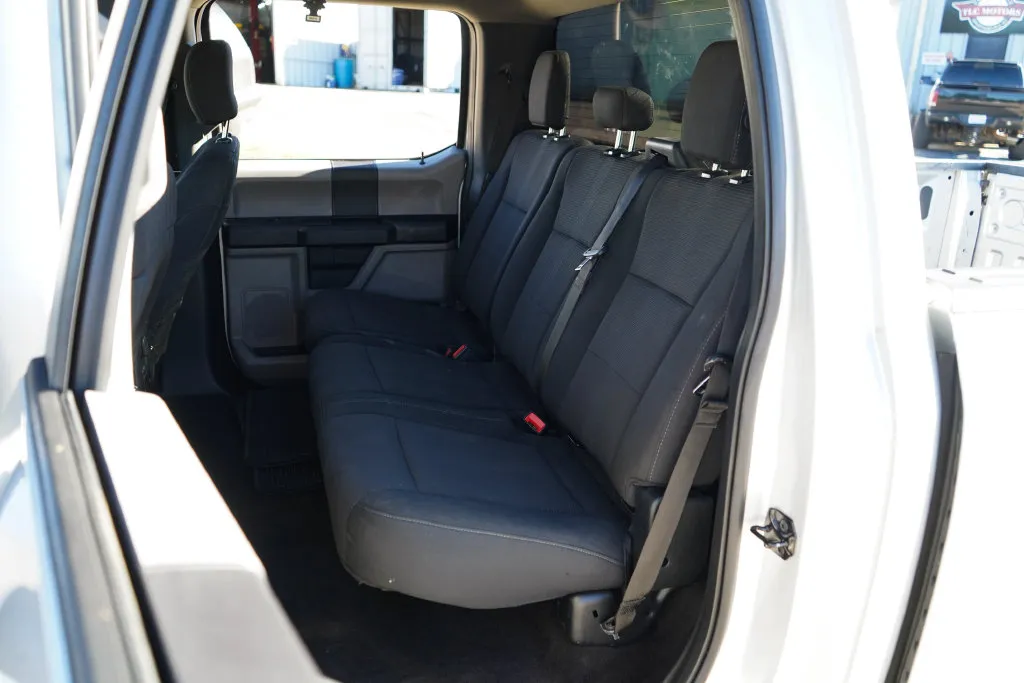 Ford F-150 photo 9