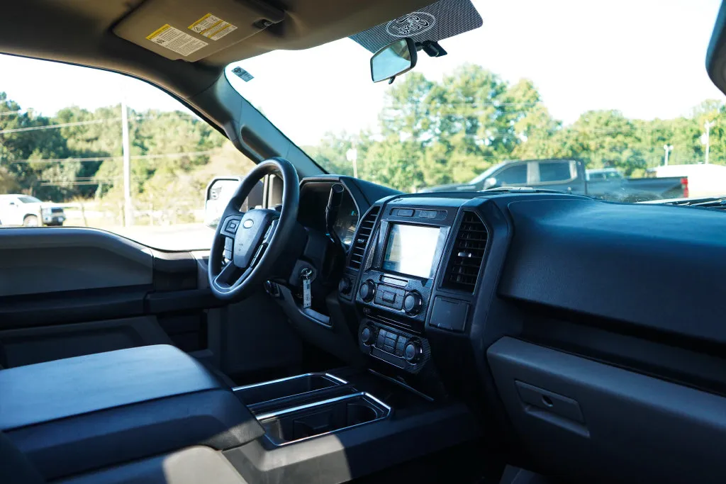 Ford F-150 photo 14