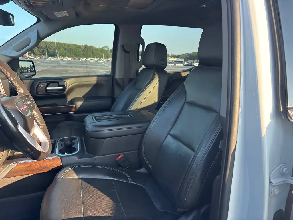 GMC Sierra photo 6