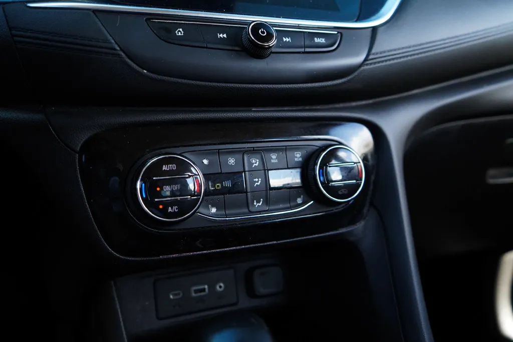 Buick Encore GX photo 25