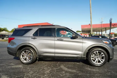 Photos of 2021 Ford Explorer XLT for sale in Moore, SC at TLC Motors