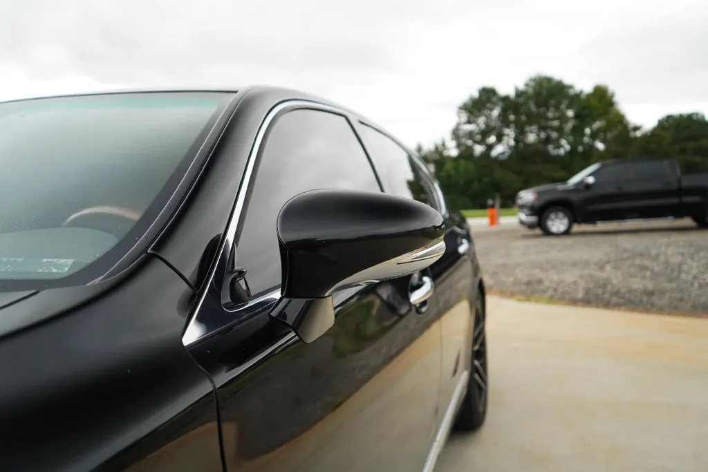 Lexus LS photo 23