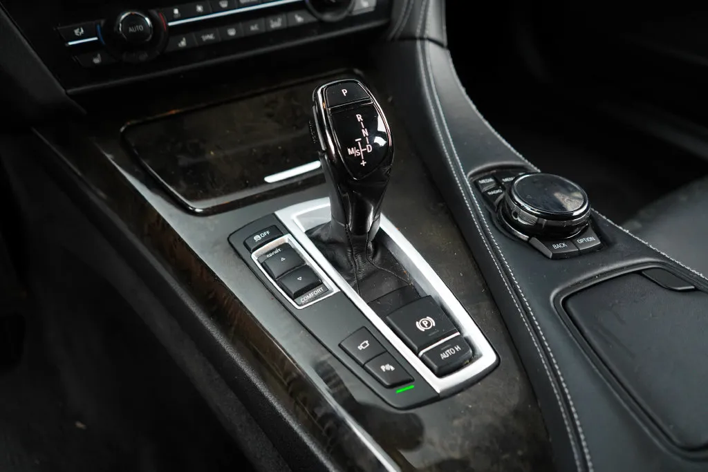 BMW 6 Series photo 36
