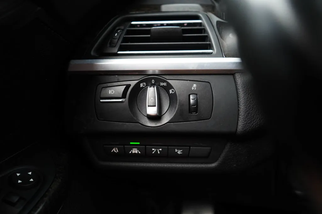 BMW 6 Series photo 32