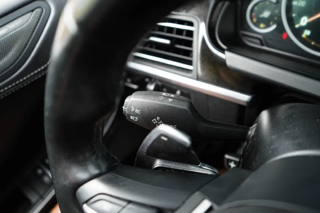 BMW 6 Series photo 35
