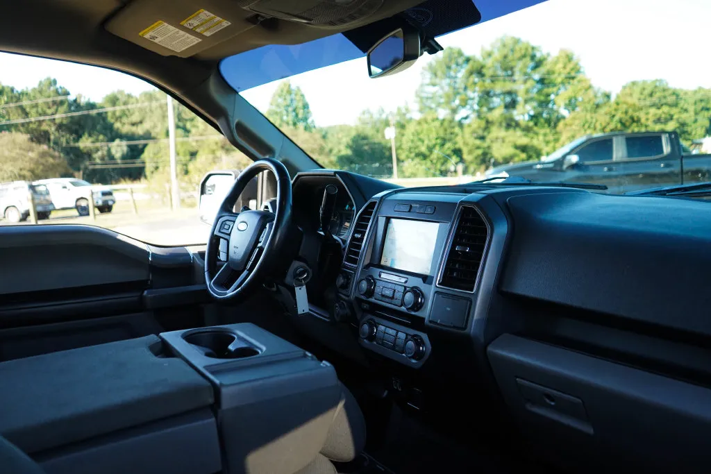 Ford F-150 photo 14