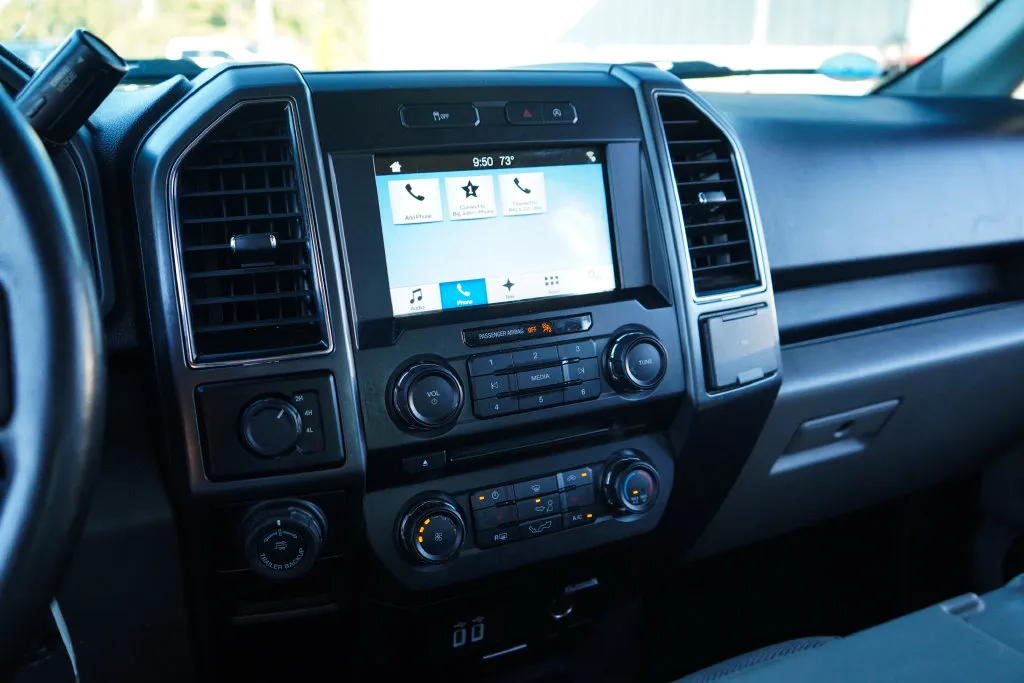 Ford F-150 photo 8