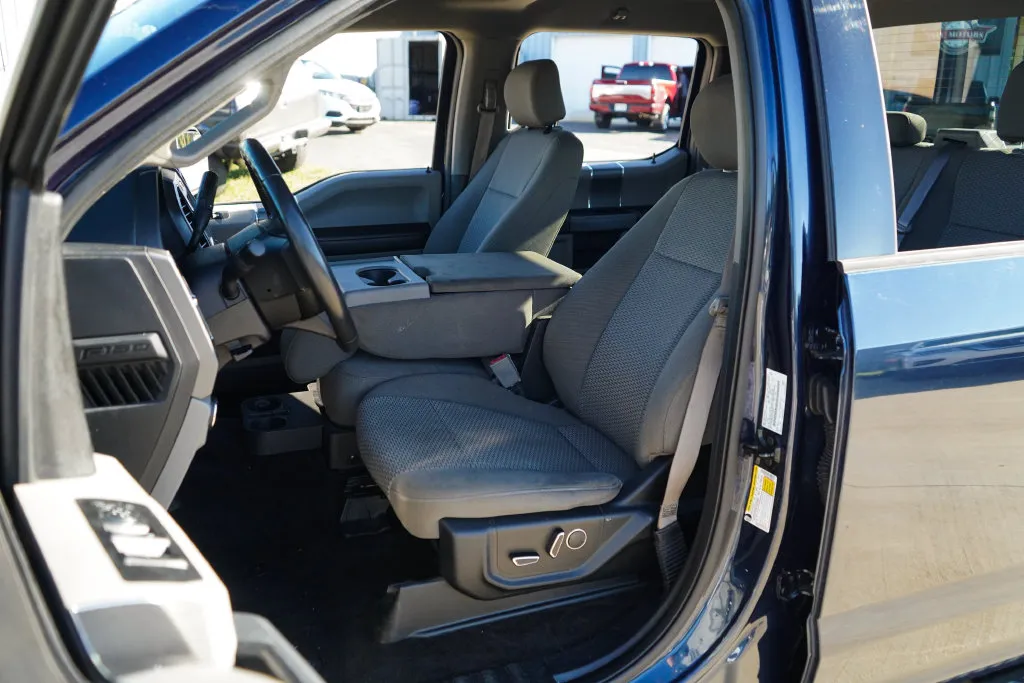 Ford F-150 photo 7