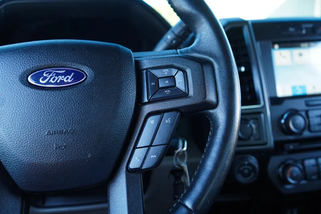 Ford F-150 photo 29