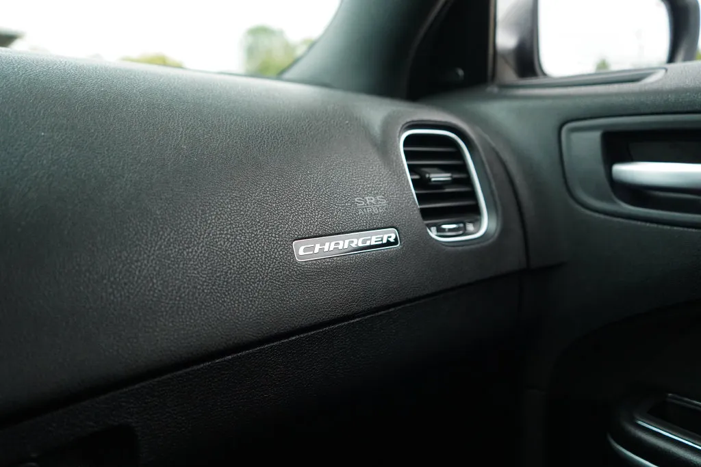 Dodge Charger photo 28
