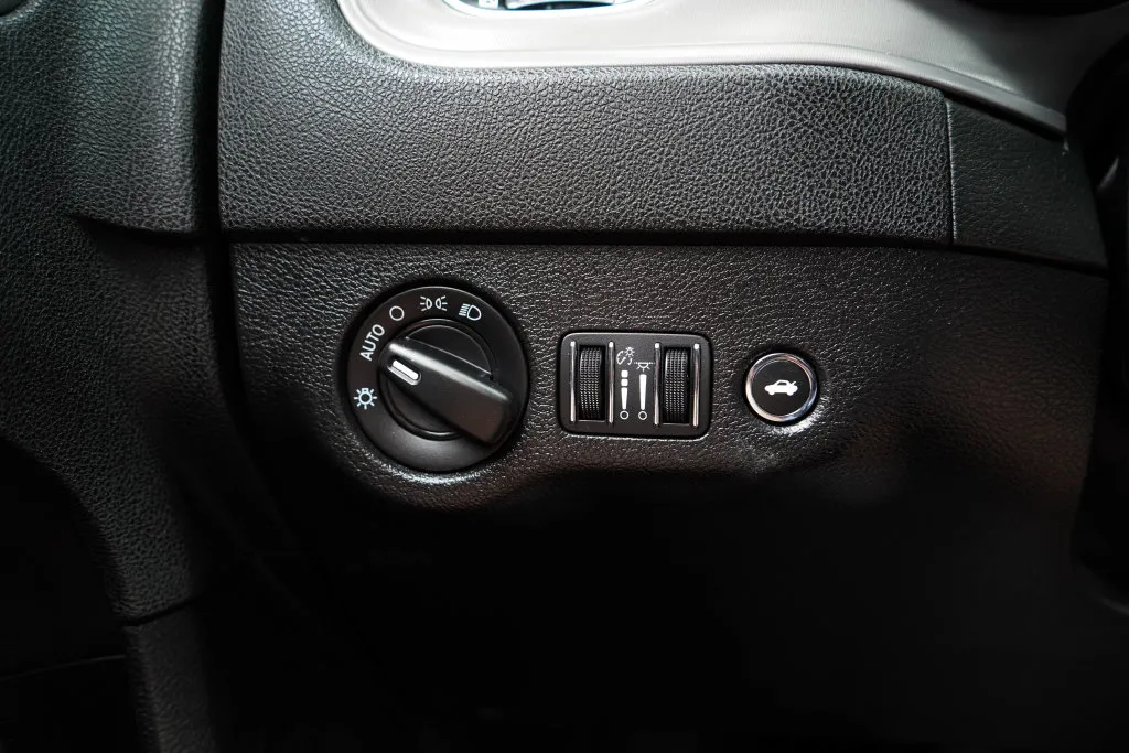Dodge Charger photo 31