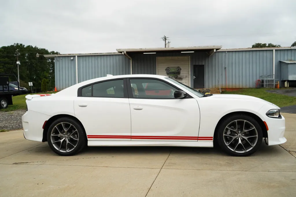 Dodge Charger photo 3