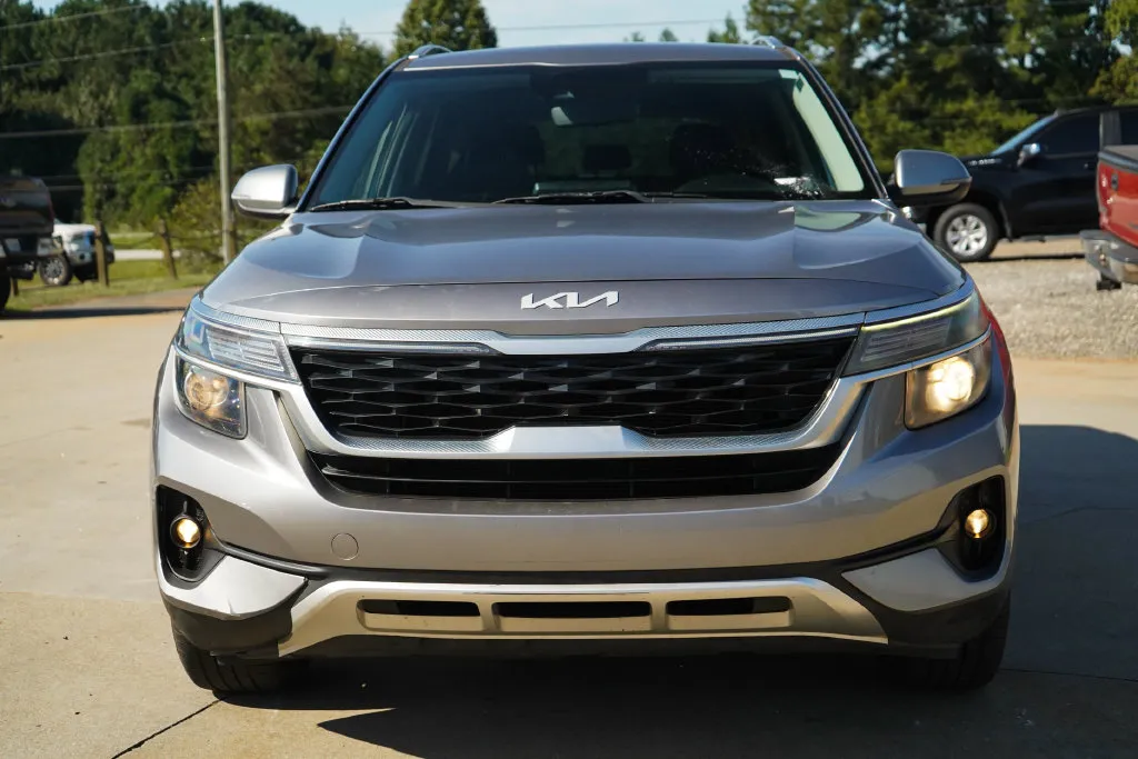 Kia Seltos photo 16