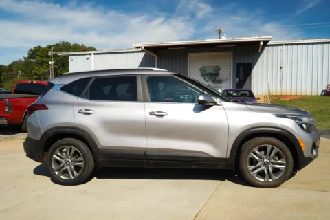 Another view of 2022 Kia Seltos S for sale in Moore, SC at TLC Motors