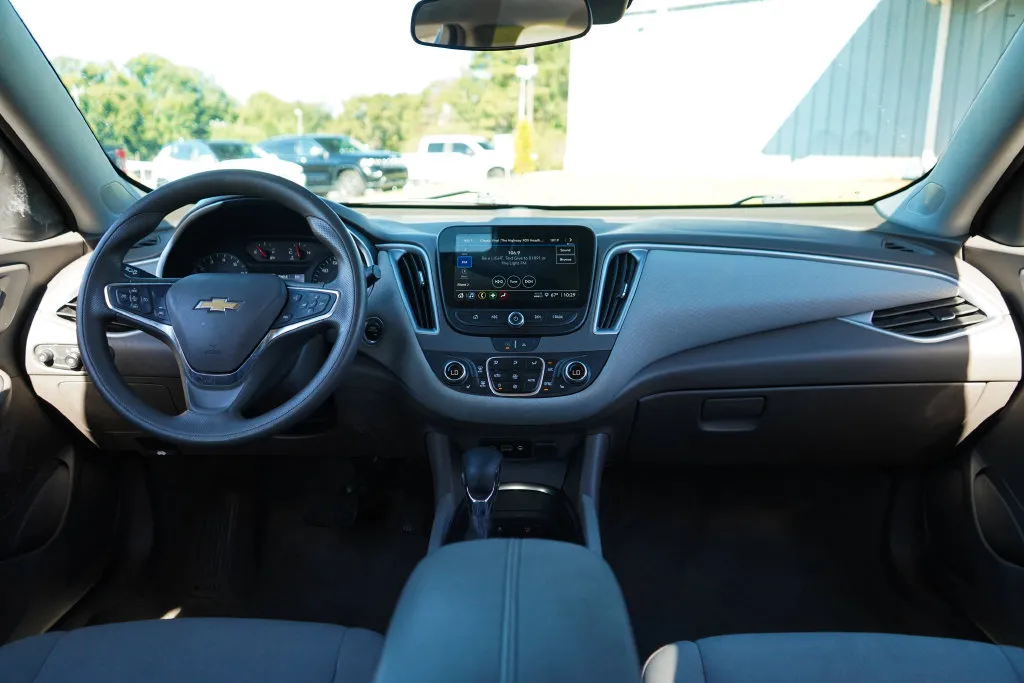 Chevrolet Malibu photo 10