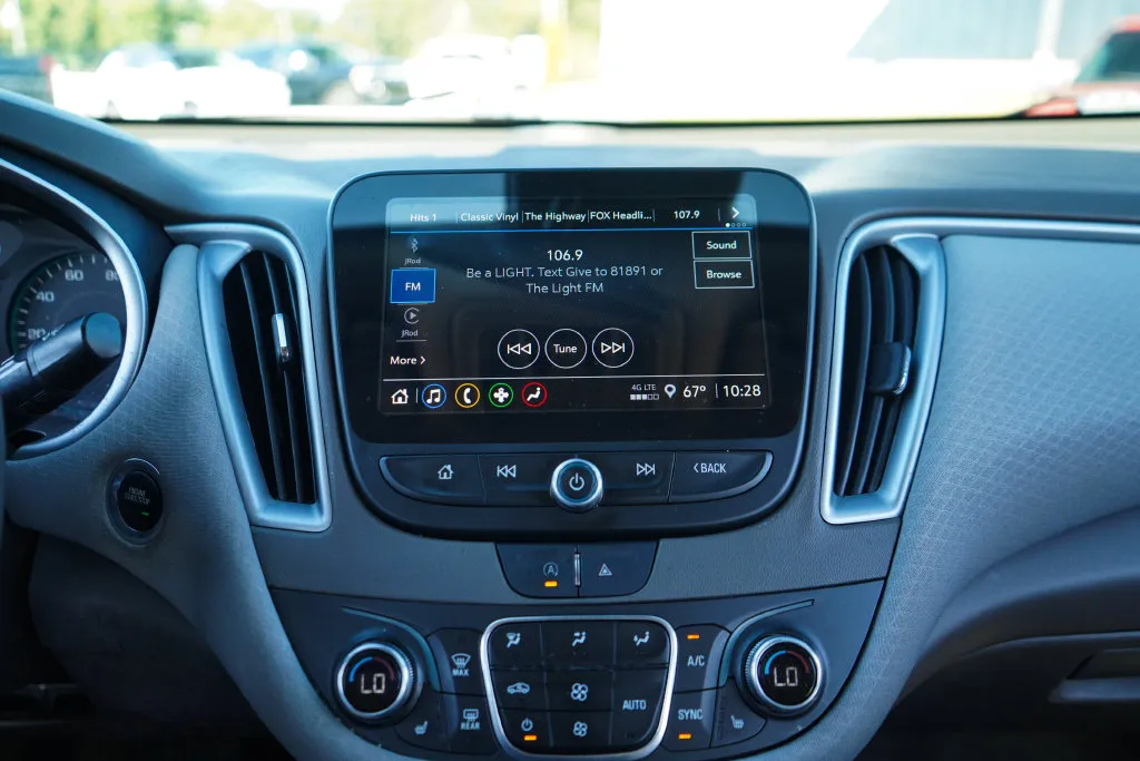 Chevrolet Malibu photo 11