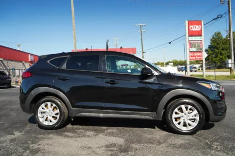 Photos of 2021 Hyundai Tucson SE for sale in Moore, SC at TLC Motors