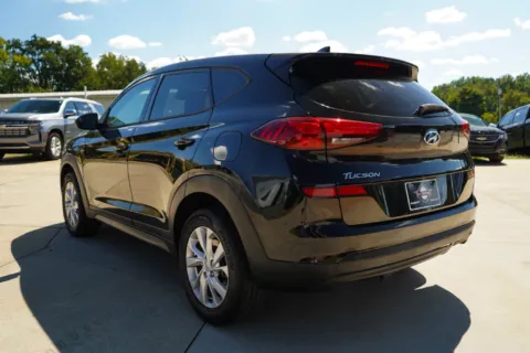 More photos of 2021 Hyundai Tucson SE at TLC Motors, SC
